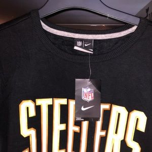 NWT Women’s Steelers Nike Sweatshirt XXL